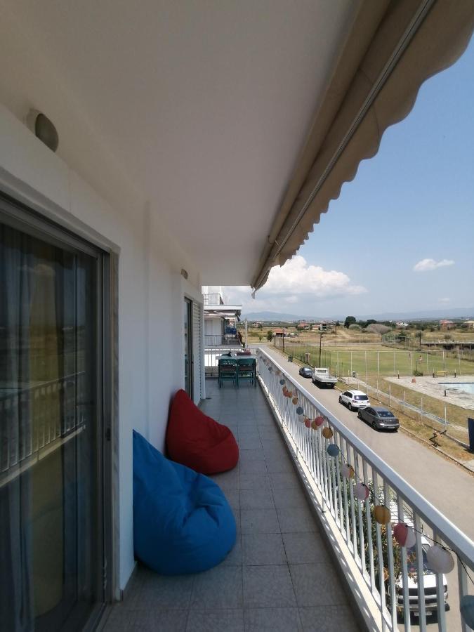 Elef Apartment Paralia Dionysiou Bagian luar foto